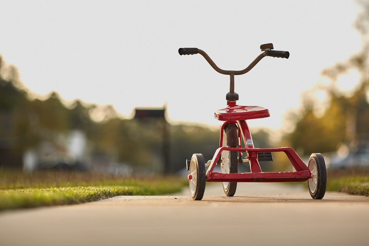 WHO’S REALLY THE BUYER ANYWAY? DETERMINING BUYERS, VS INFLUENCERS, VS DECISION MAKERS.